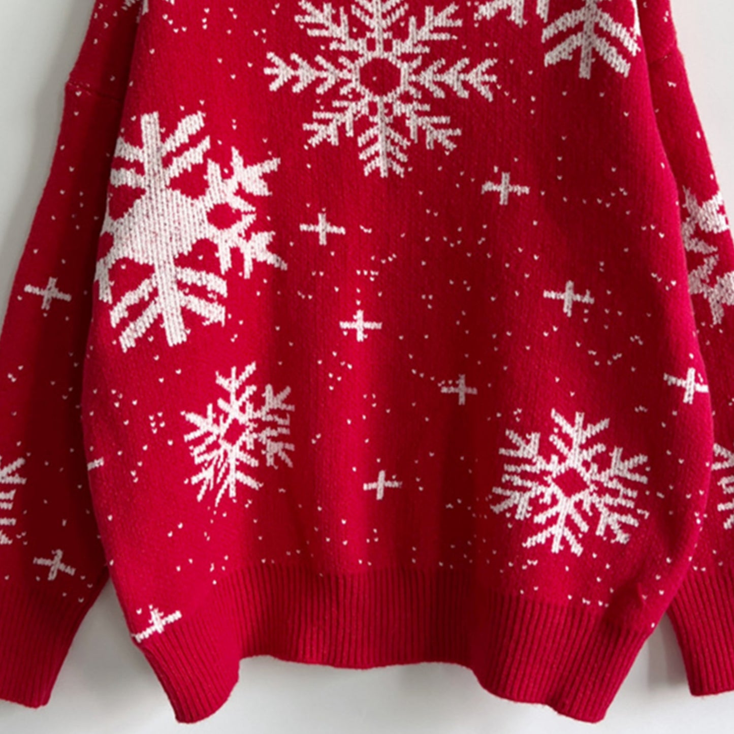 Color Contrast Snowflake Round Neck Long Sleeve Minimalist Winter Sweater