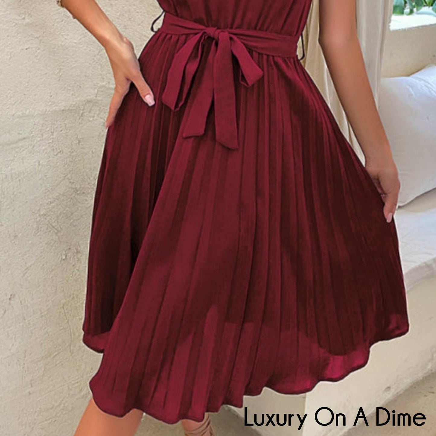 Retro Pleated Classy Modest Round Neck Short Sleeve Knee Length Midi Dress