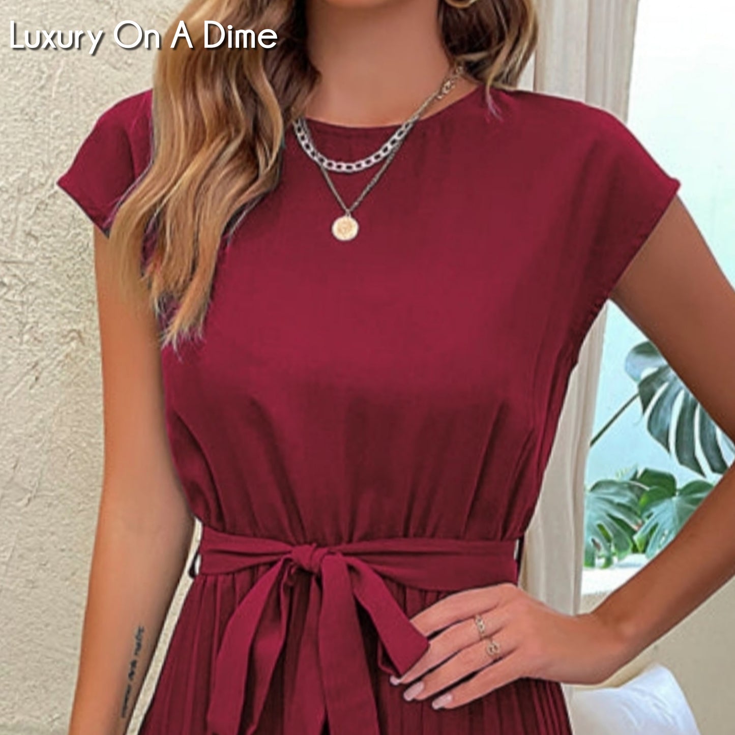 Retro Pleated Classy Modest Round Neck Short Sleeve Knee Length Midi Dress
