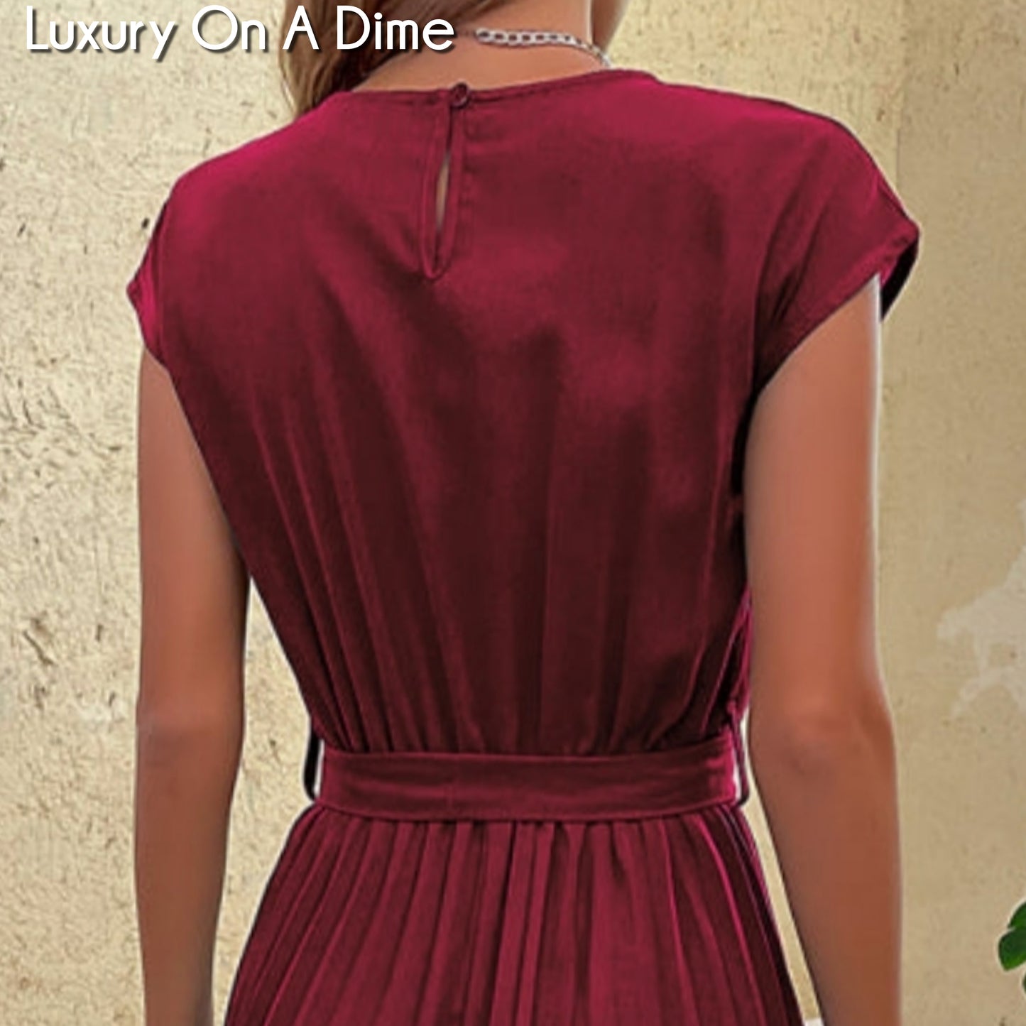 Retro Pleated Classy Modest Round Neck Short Sleeve Knee Length Midi Dress
