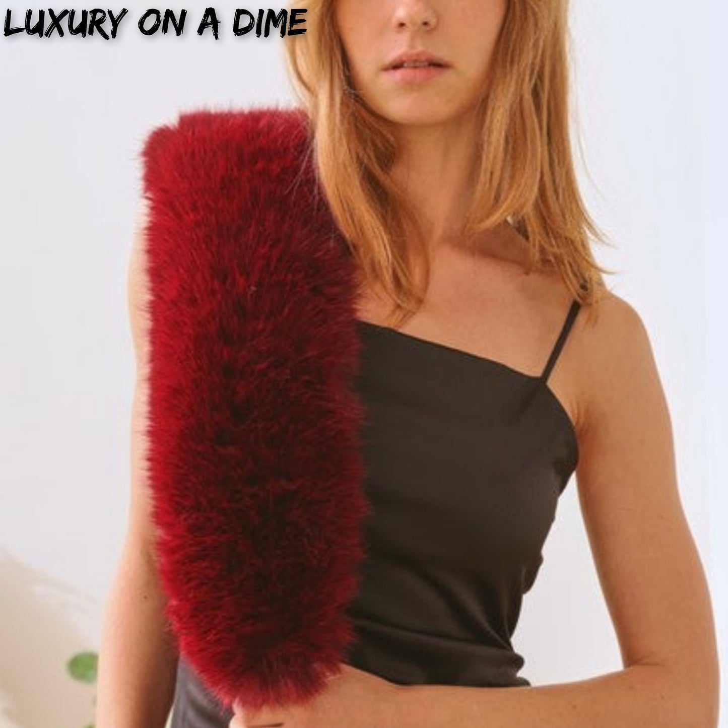 Plush Vegan Faux Fur Retro Collar Scarf Luxury Fashion Statement Accessory