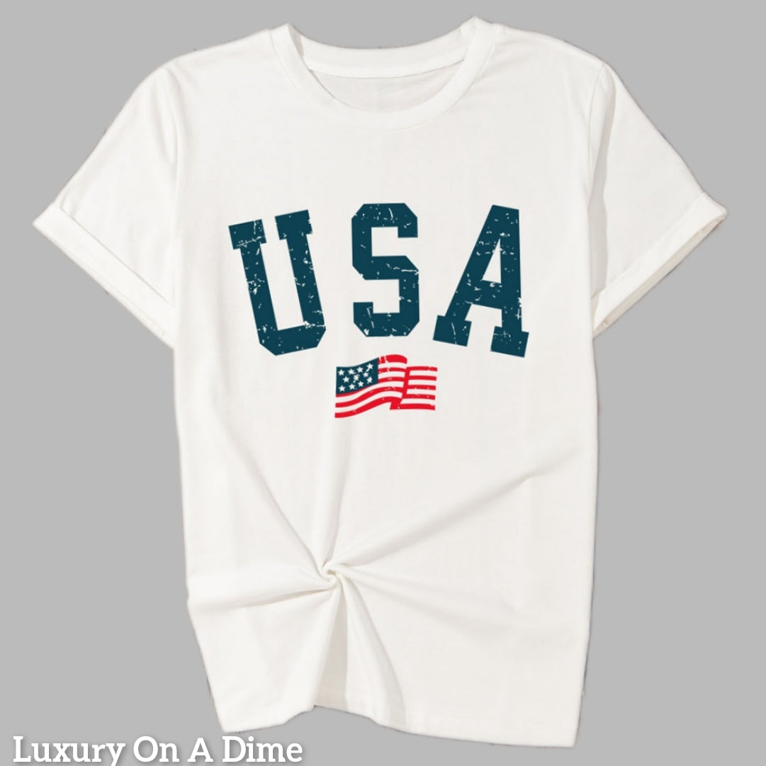 Rustic American Flag USA Graphic Shirt Americana Patriotic Short Sleeve Top