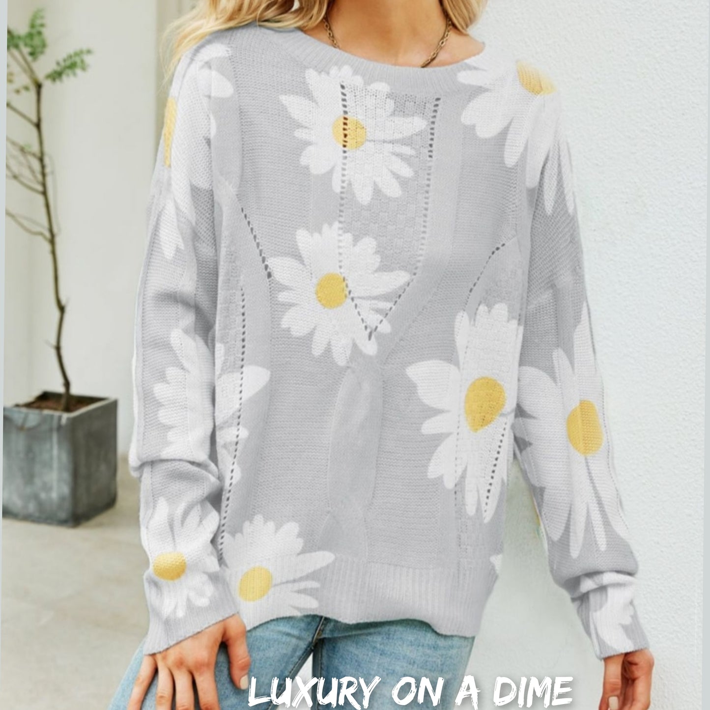 Daisy Knit Print Openwork Detail Lightweight Sweater