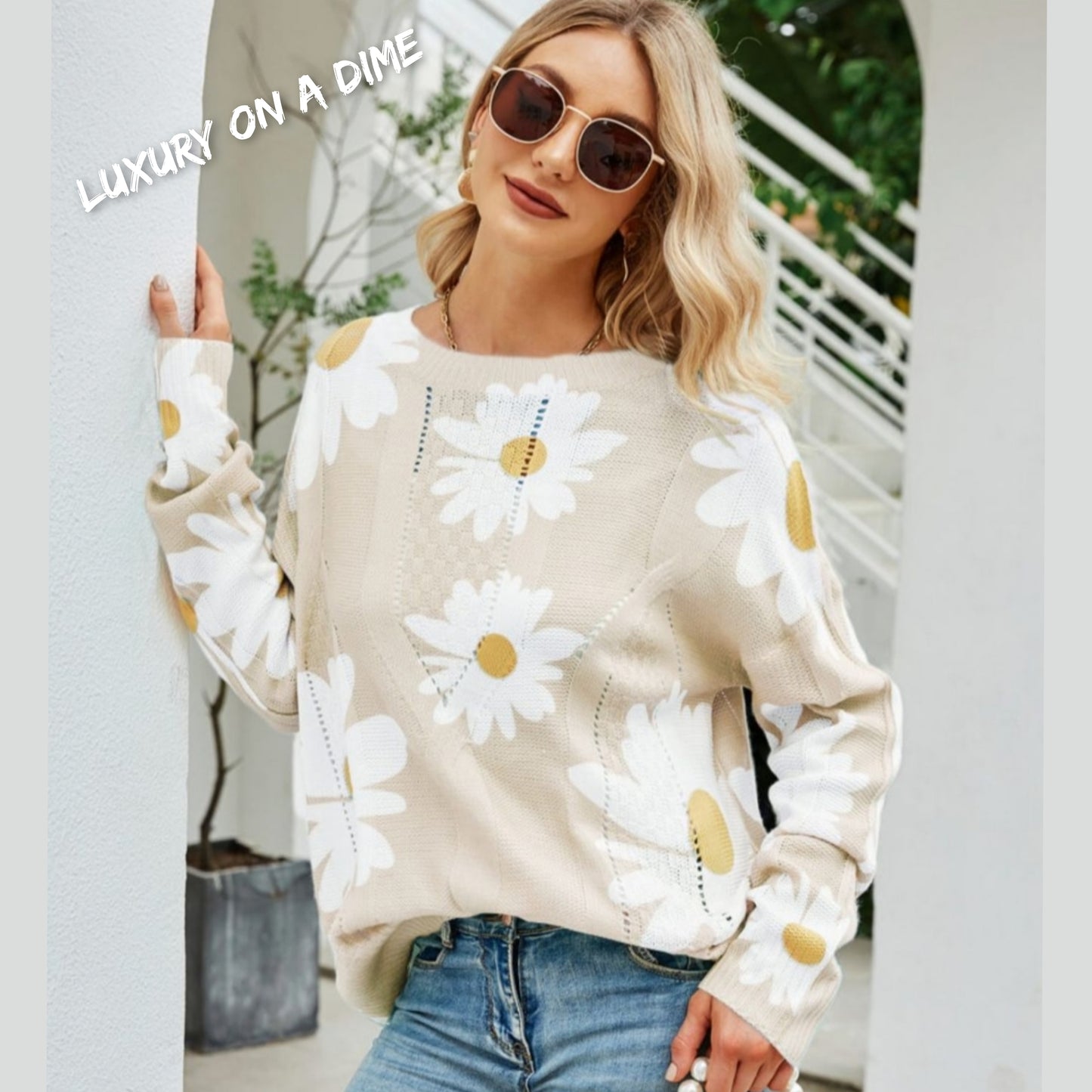 Daisy Knit Print Openwork Detail Lightweight Sweater