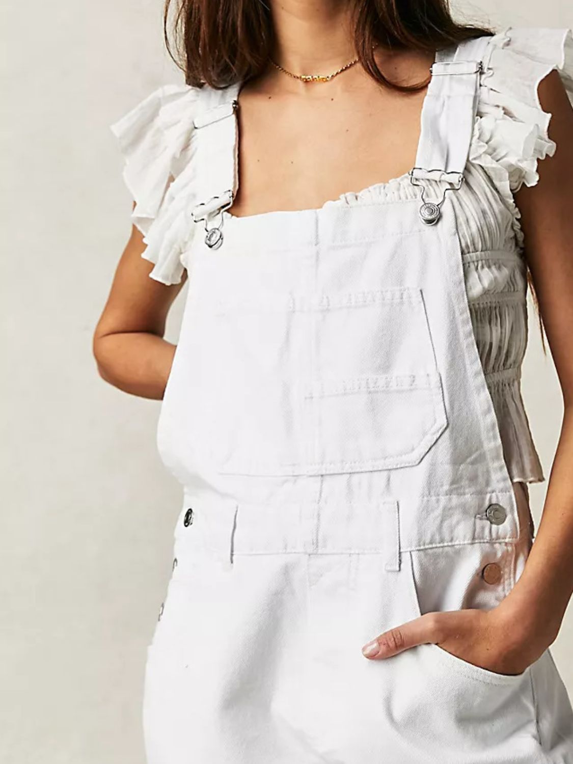 Retro Bib Overalls Patch Chest Pocket Sleeveless Romper White Jean Denim Shorts
