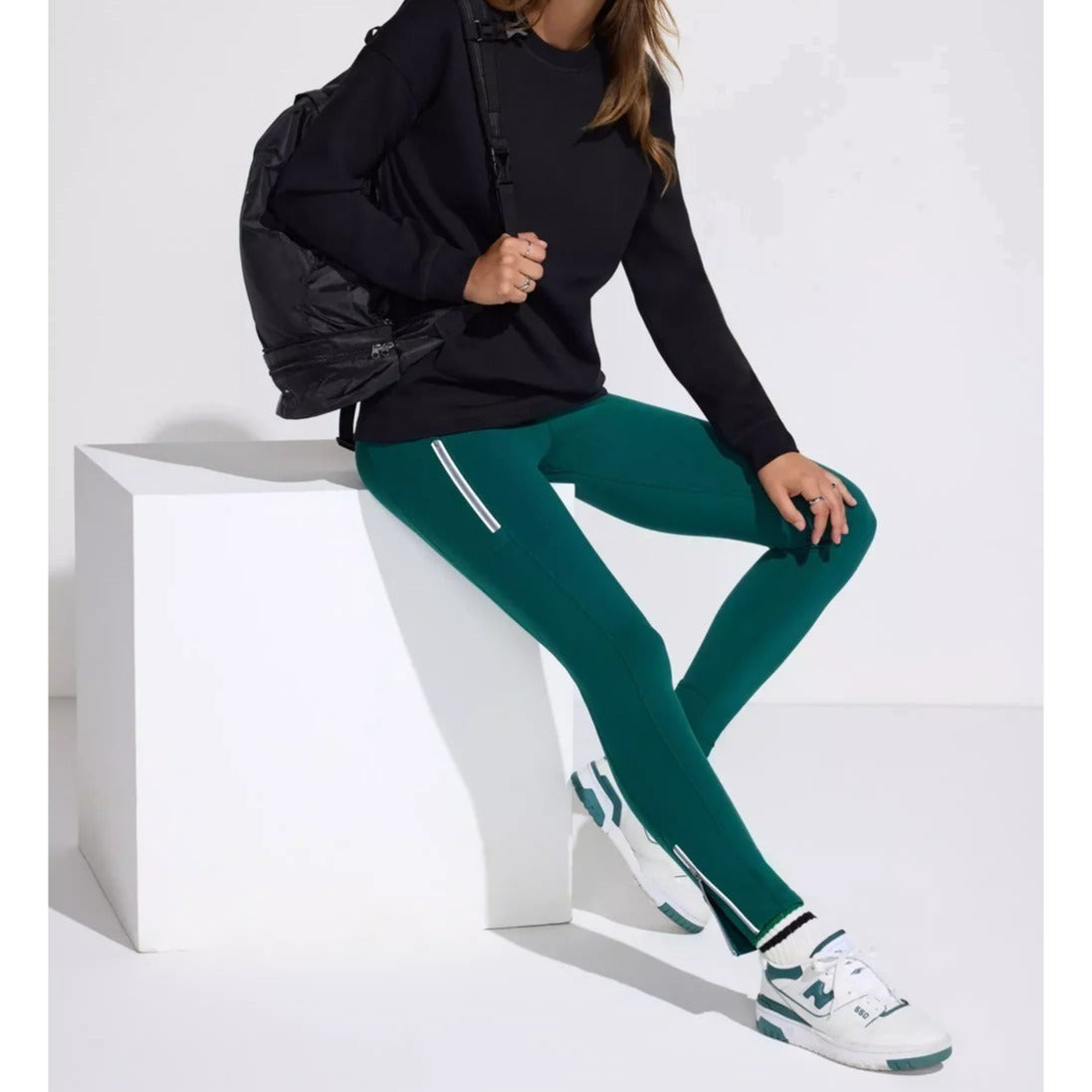 Mondetta Active Fleece Lined Leggings Reflective Zipper Pockets Activewear Athletic Pants
