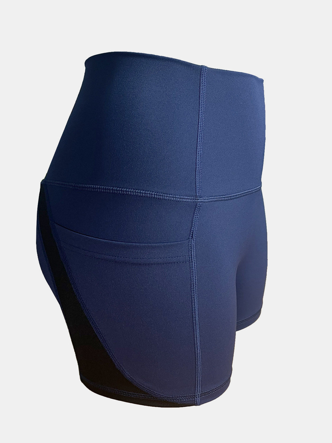 High Rise Waist Pocket Athletic Shorts Wide Waistband Contrasting Stripe Activewear