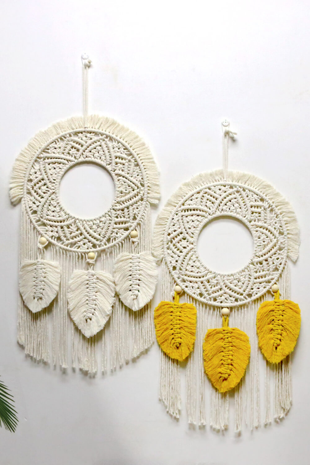 FEATHER Fringe Macrame Wall Hanging Hand-made Bohemian Home Decor Tapestry
(2 colors available)