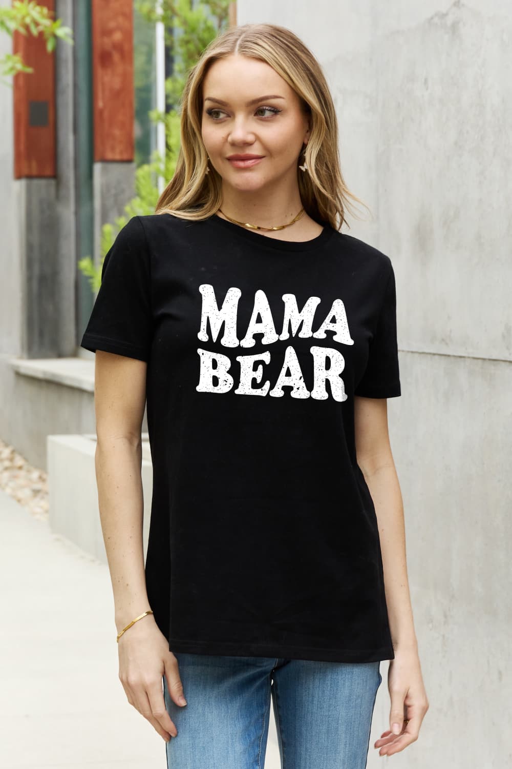 MAMA BEAR Graphic 100% Cotton Tee Shirt