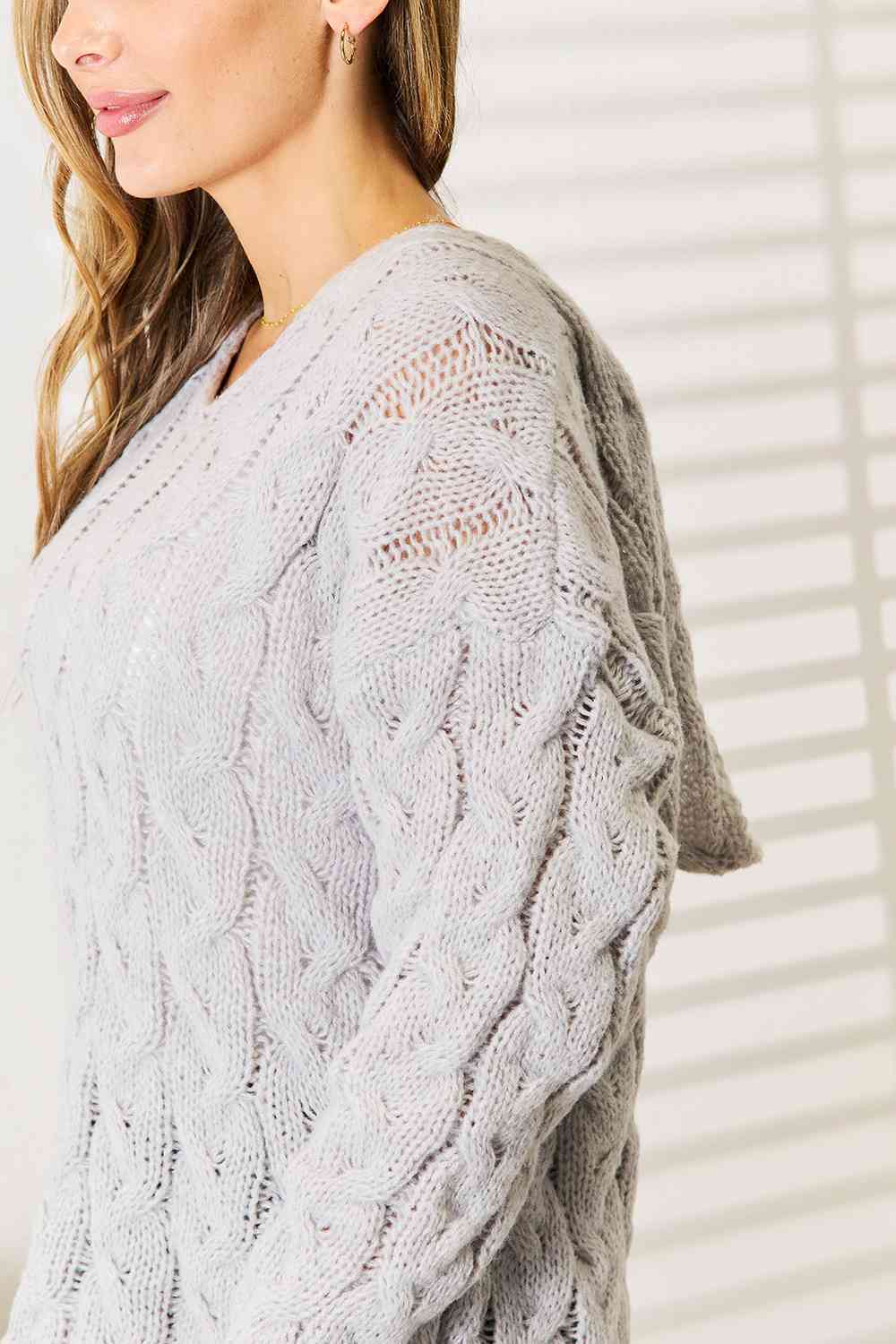 Cable-Knit Woven Hoodie Long Sleeve Classic Pullover Lightweight Sweater