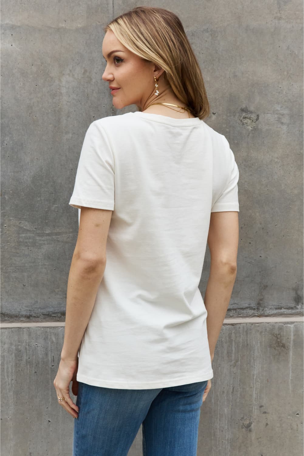 THINK PAWSITIVE Animal Paw Print Graphic 100% Cotton Short Sleeve Tee Shirt (Plus Size Avaialable)