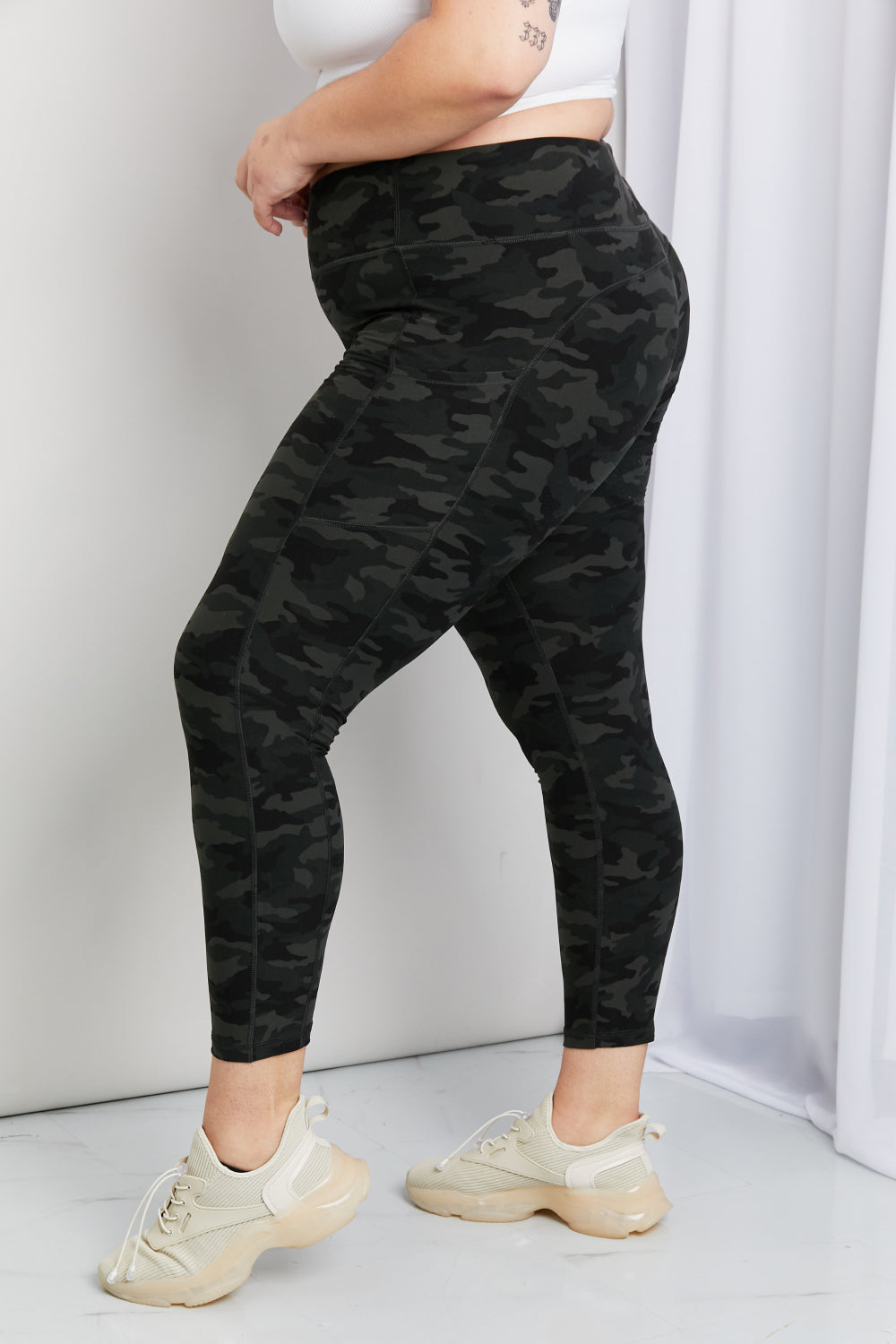Camouflage High-rise Side Pocket Yoga Workout Pants (Plus Size Available)