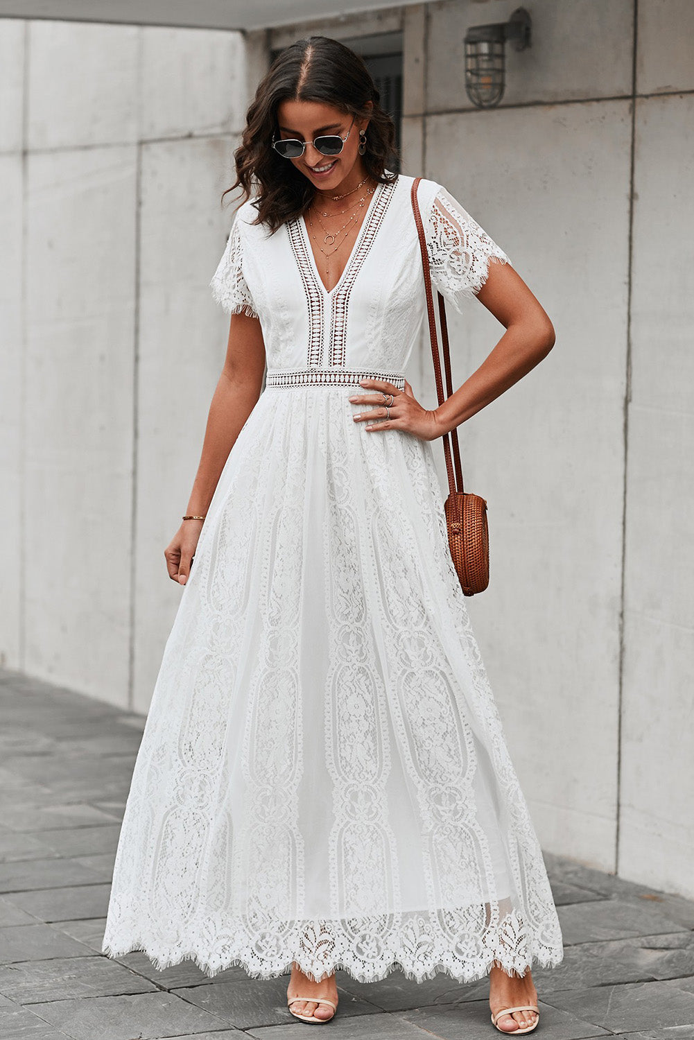 Elegant LACE V-Neck Short-sleeve Maxi Dress