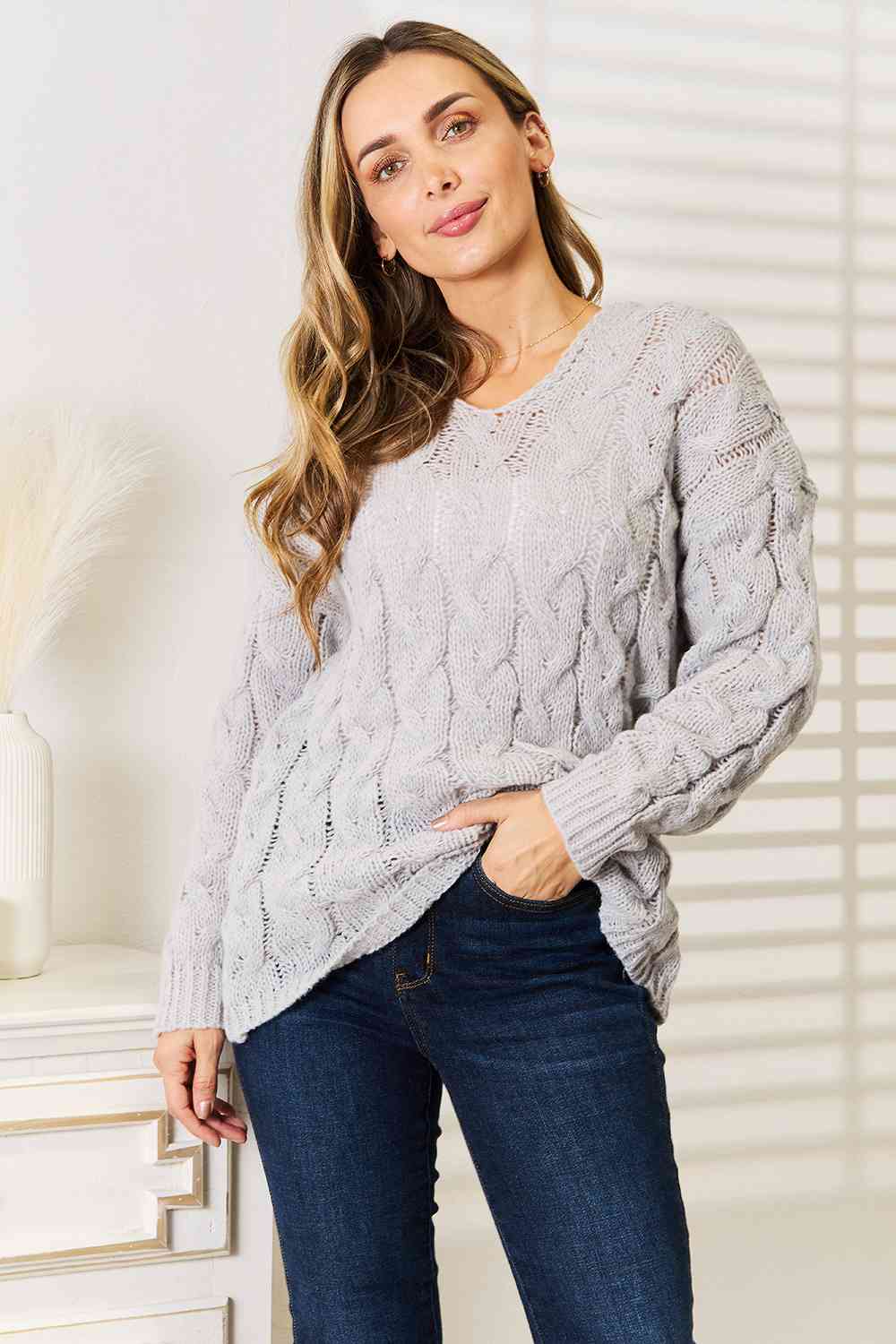 Cable-Knit Woven Hoodie Long Sleeve Classic Pullover Lightweight Sweater