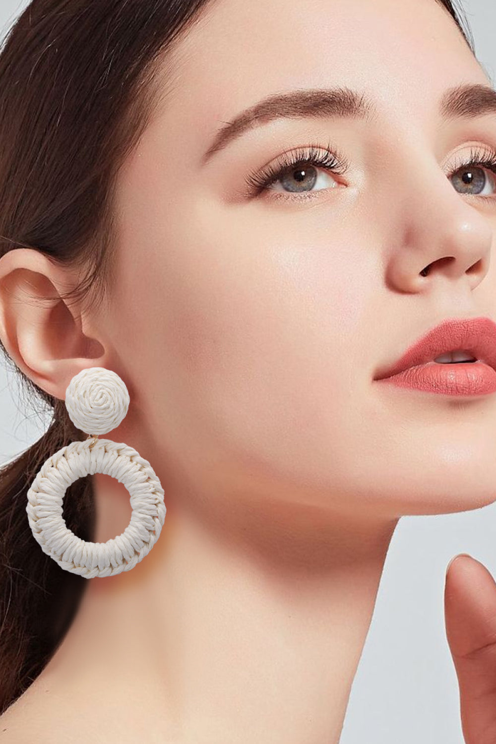 Bold Raffia Grass Round Dangle Earrings Jewelry (10 colors Available)