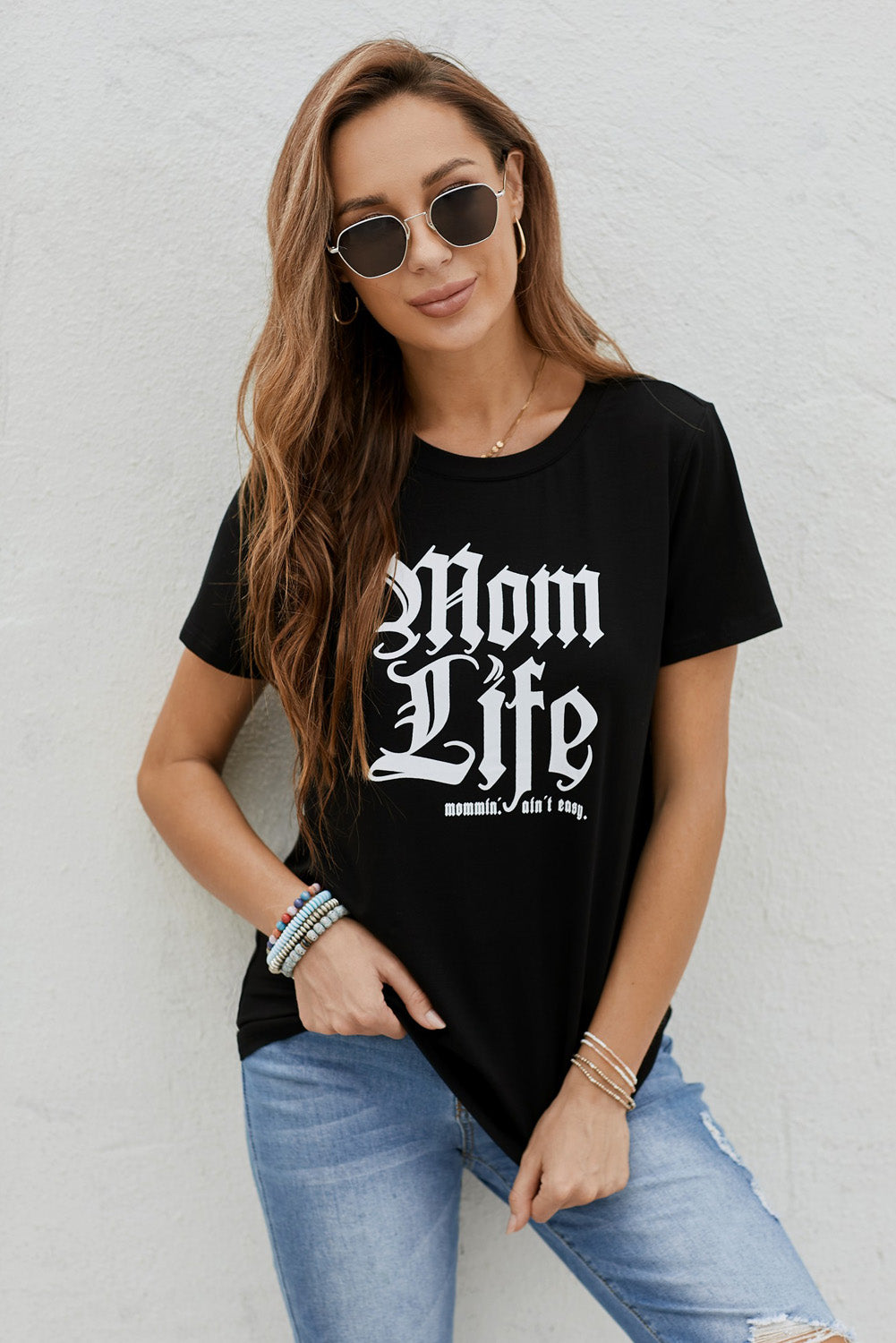 MOM LIFE Mommin' Ain't Easy Thug Tee Shirt