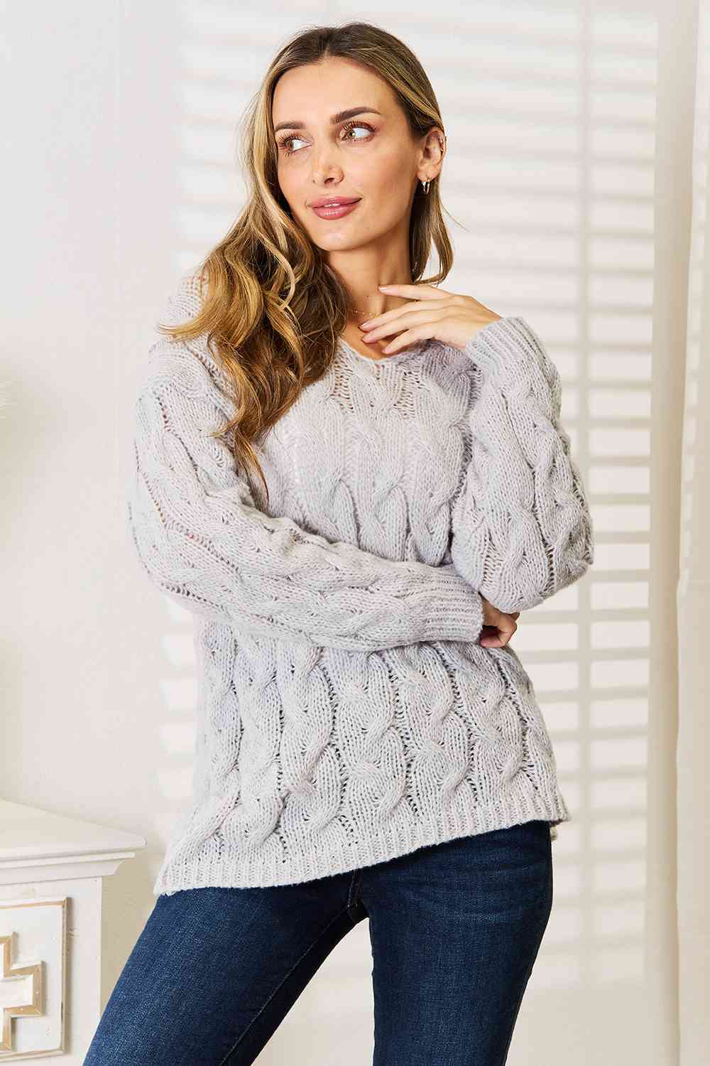 Cable-Knit Woven Hoodie Long Sleeve Classic Pullover Lightweight Sweater