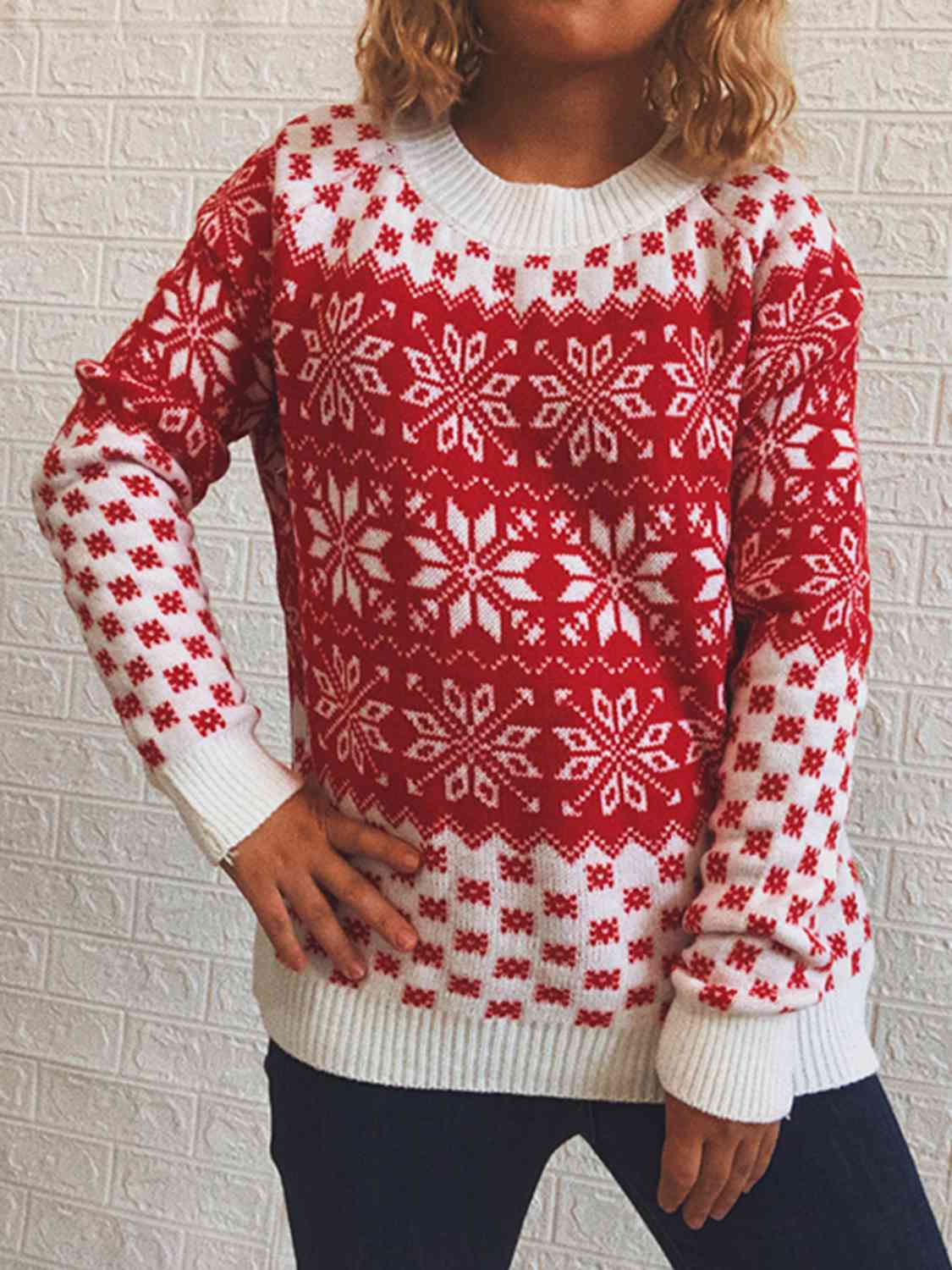 Fair Isle Color Contrast Winter Snowflake Long Sleeve Minimalist Sweater