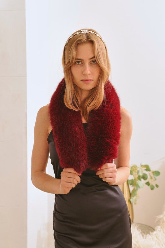 Plush Vegan Faux Fur Retro Collar Scarf Luxury Fashion Statement Accessory
