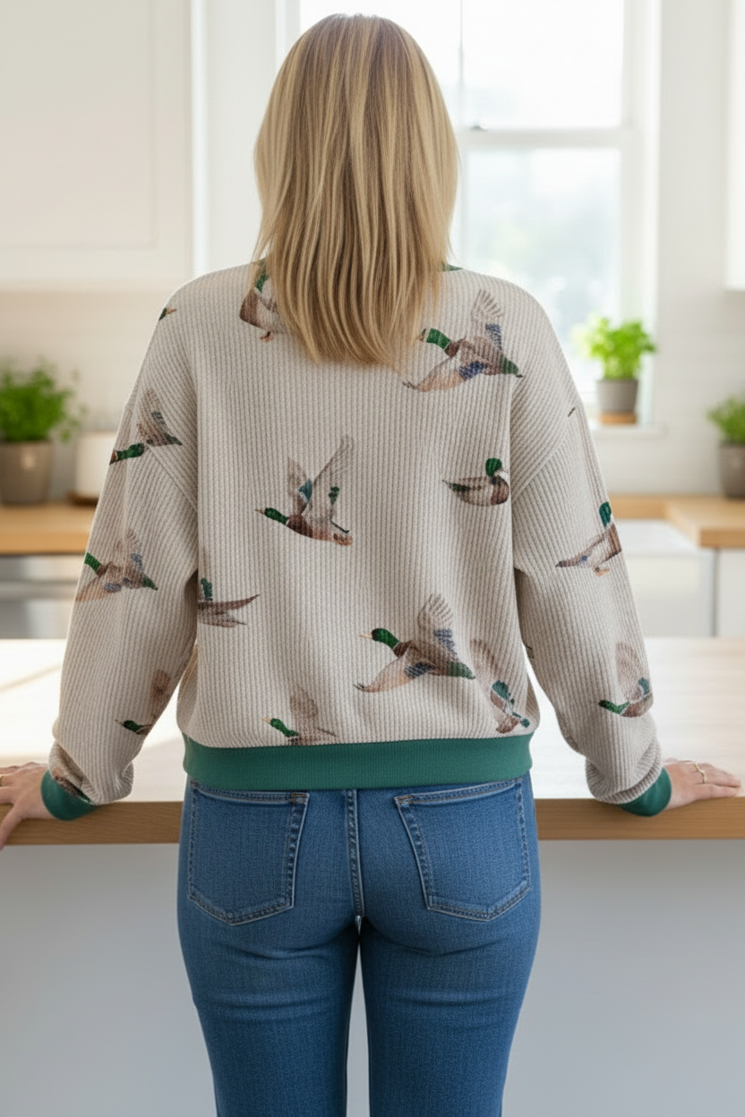 Mallard Duck Southern Ribbed Knit Crewneck Pullover Top Lightweight Sweater Shirt