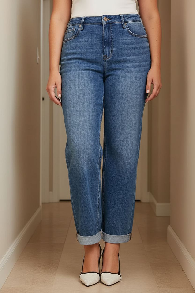 Risen High-Rise Jeans Relaxed Fit Straight Leg Rolled Cuffed Hem Ankle Denim Pants