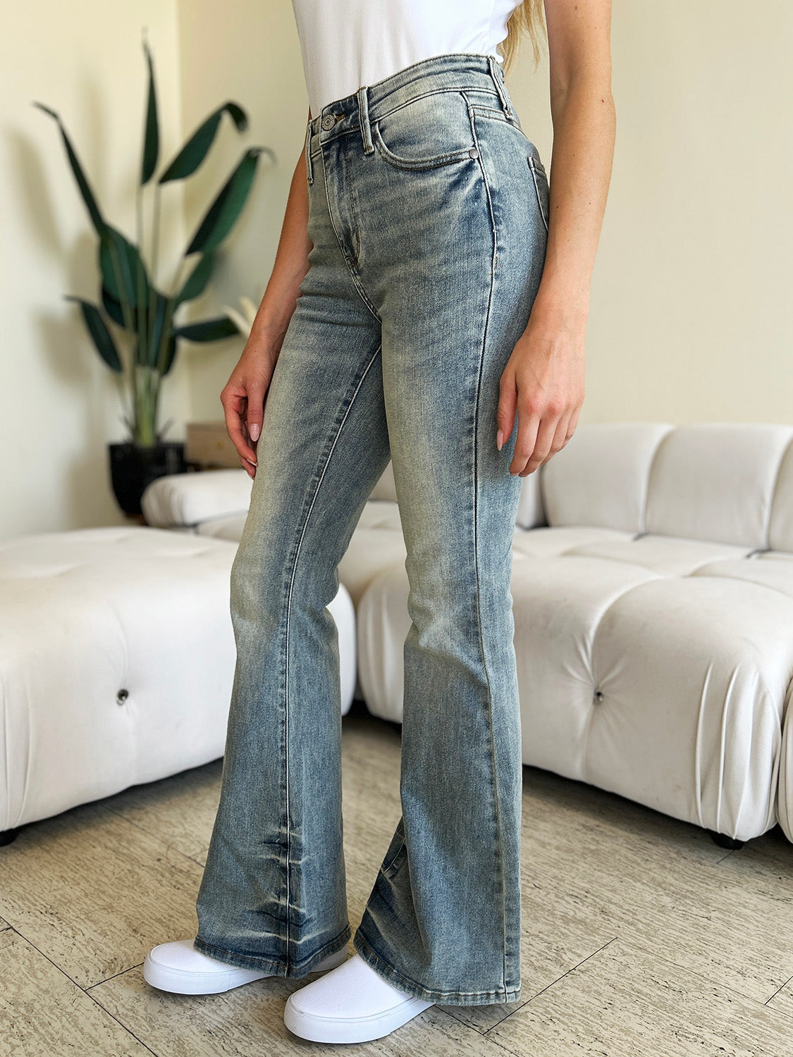 Dull Acid Wash High-Rise Waist Retro Flare Bell Bottom Stretch Skinny Leg Jean Pants Judy Blue