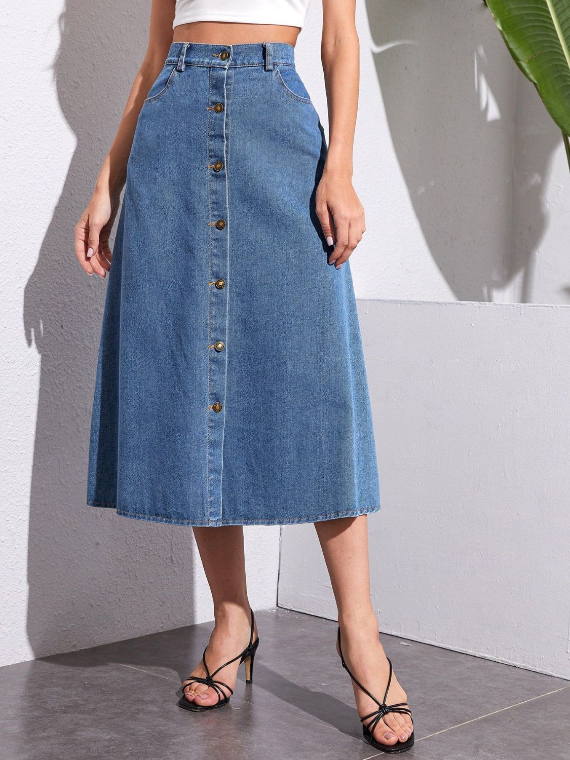 Button Front High-Rise Midi Retro Flare A-line Poque Blue Jean Denim Skirt Pockets