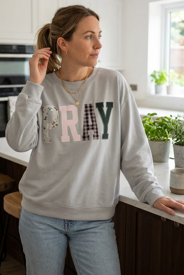 PRAY Patchwork Crew Neck Sweatshirt Floral Plaid Faith Graphic Pullover Top