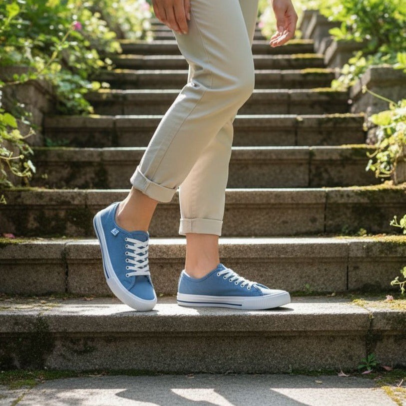 Hurley Sneaker Woman's Carrie Canvas Lace-up Casual Shoe Classic Blue Denim