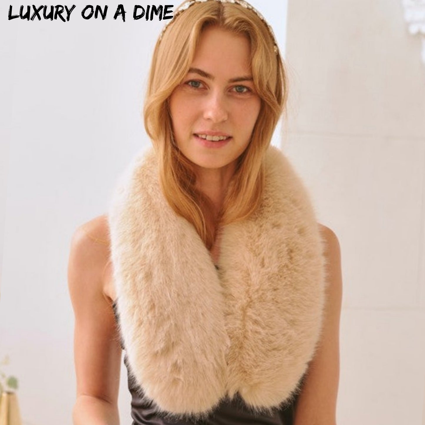 Plush Vegan Faux Fur Retro Collar Scarf Luxury Fashion Statement Accessory