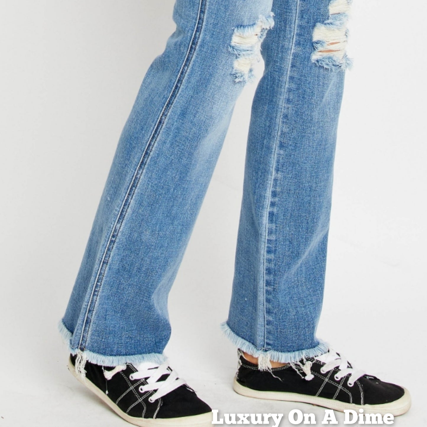 Retro 90s Distressed Bootcut Jeans Torn Hem Mid-Rise Denim Pants Judy Blue