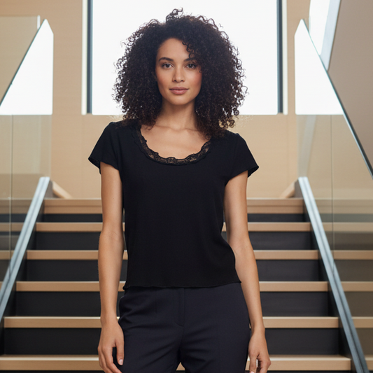 POL Lace Trim Round Neck Shirt Short Sleeve Ribbed Lightweight Crop Top Black