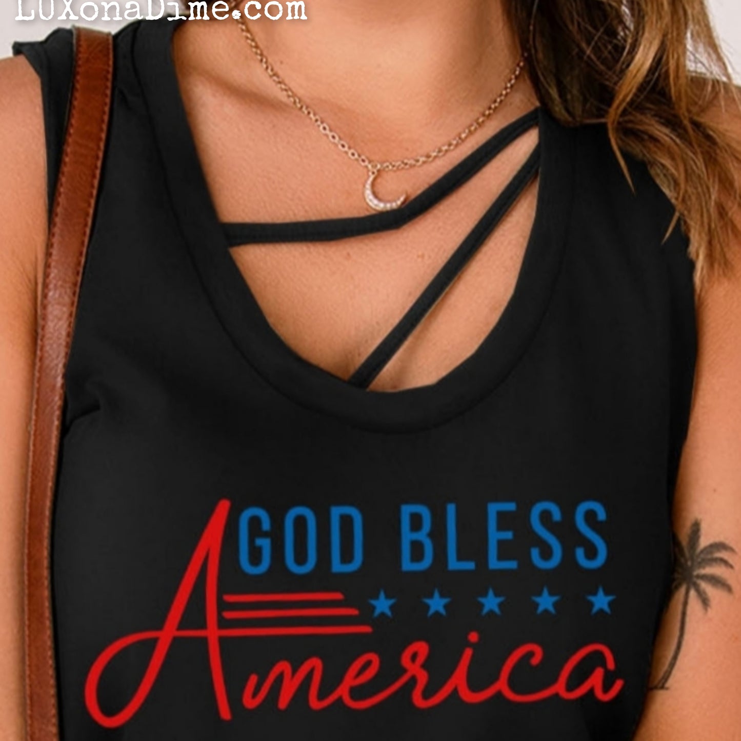 Cutout Neckline T-shirt GOD BLESS AMERICA Sleeveless Graphic Tank Top (Plus Size Available)