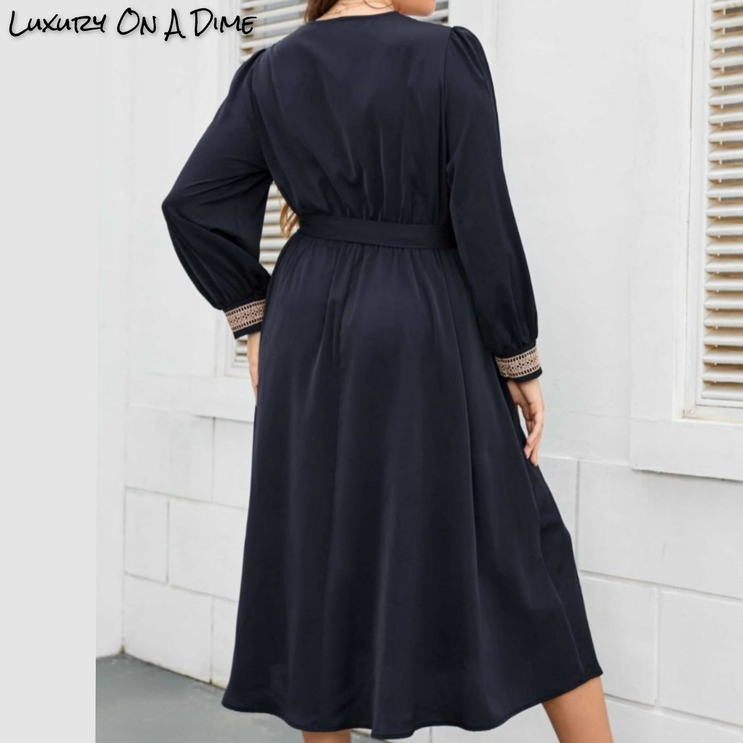 Navy Contrast Lace Trim Tie Waist Long Sleeve Midi Dress (Plus Size Only)