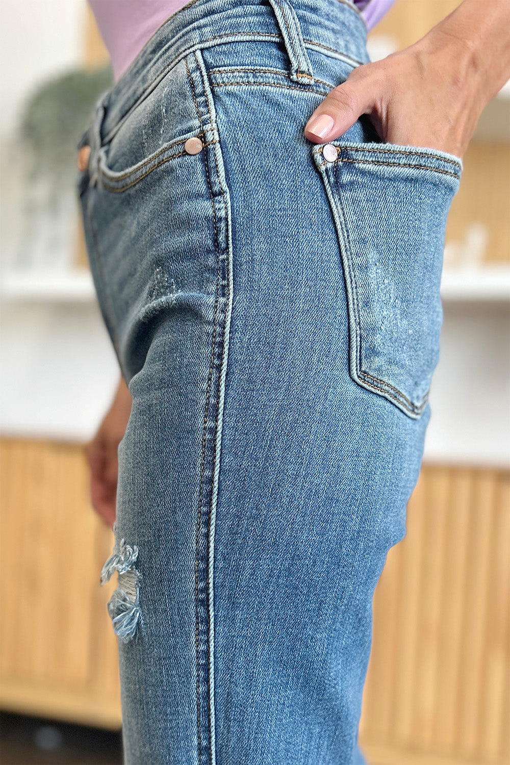 Retro 90s Distressed Bootcut Jeans Torn Hem Mid-Rise Denim Pants Judy Blue