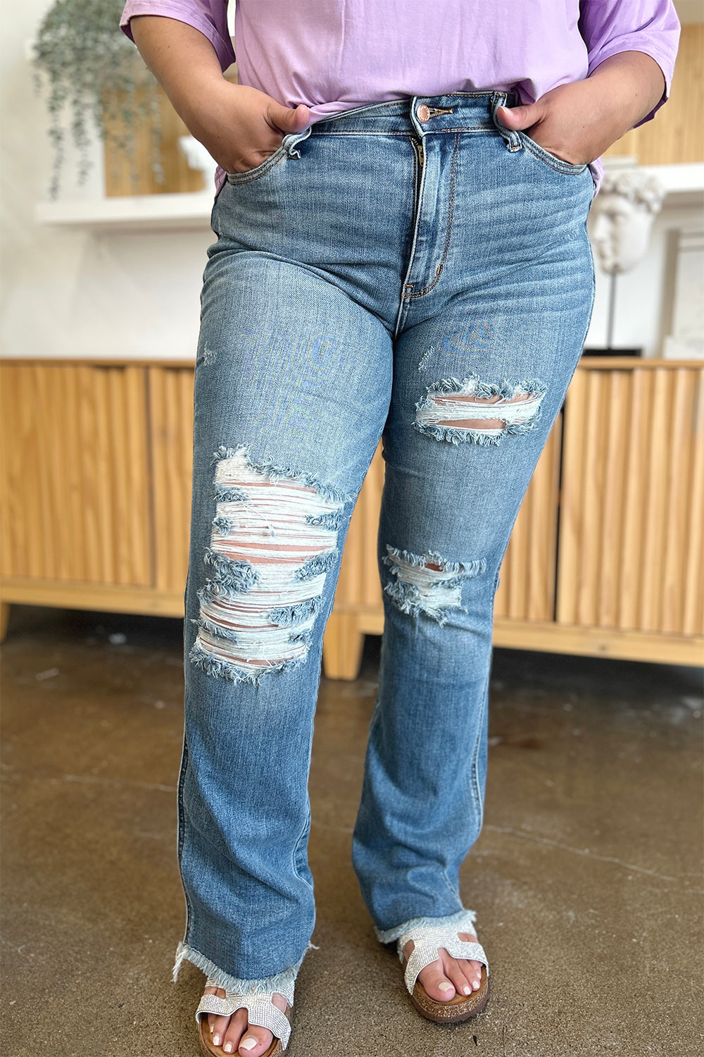 Retro 90s Distressed Bootcut Jeans Torn Hem Mid-Rise Denim Pants Judy Blue