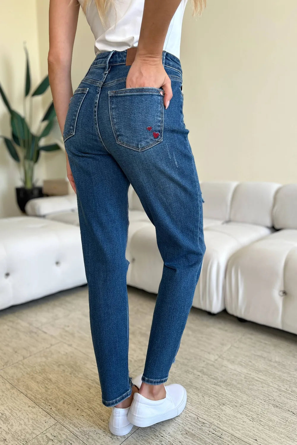 Judy Blue Queen Of Hearts Mid-Rise Distressed Torn Denim Slim Mom Jean Pants