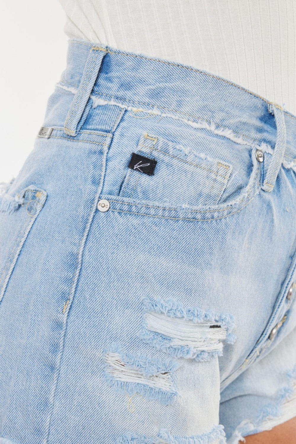 KanCan Button Fly High Rise Torn Distressed Denim Frayed Cut-Off Jean Shorts Medium Wash