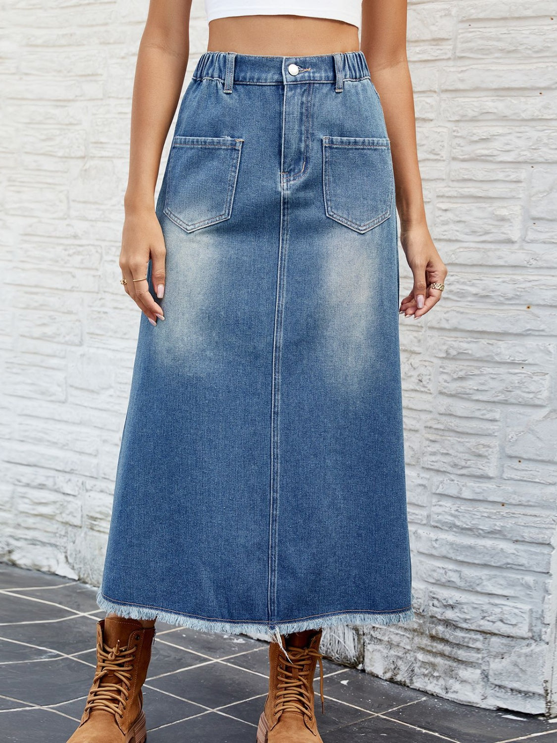 Retro Patch Pocket High-Rise Elastic Waist Raw Fringe Hem Denim Blue Jean Midi Skirt