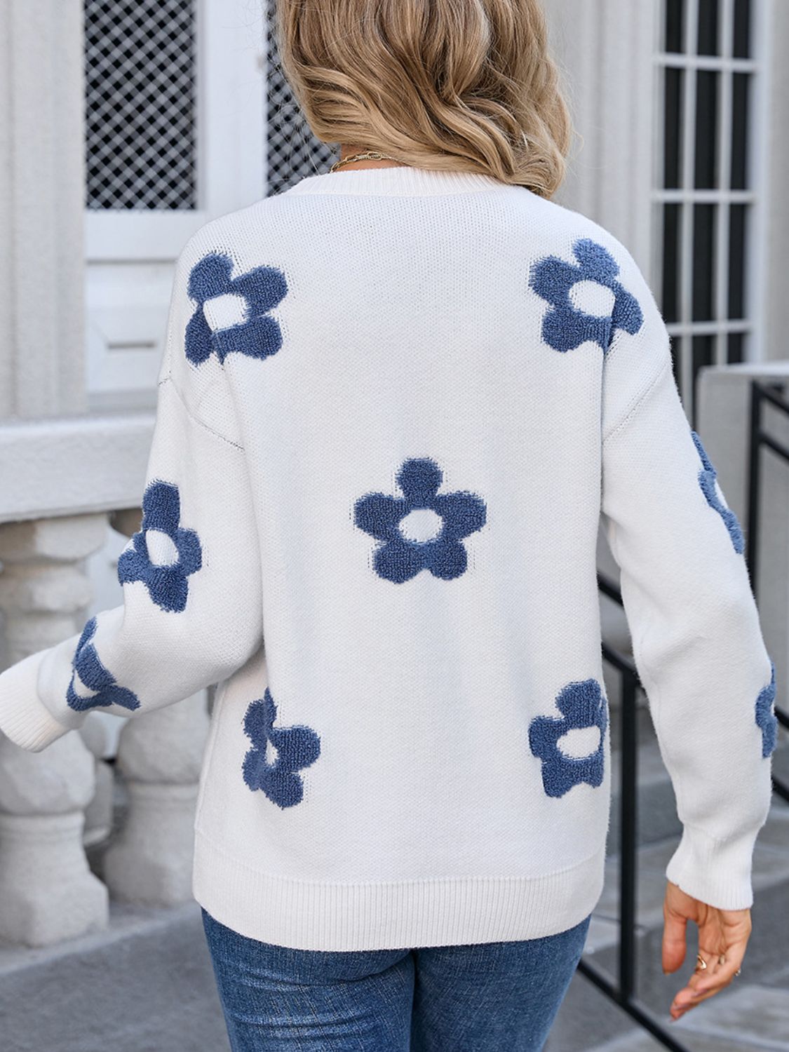 Daisy Raised Retro Contrasting Flower Pullover Top Long Sleeve Knit Sweater Shirt