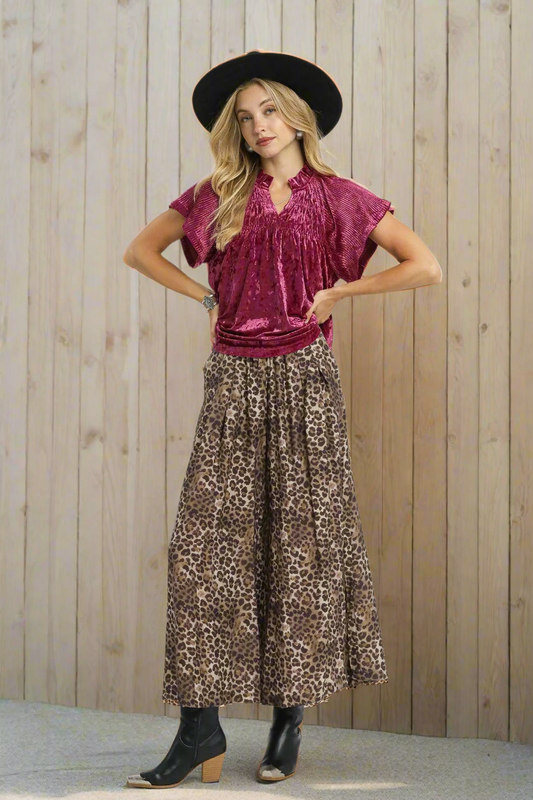 Umgee Crushed Velvet 70s Retro Ruffle Neck Shirt Pleated Top Short Sleeve Blouse