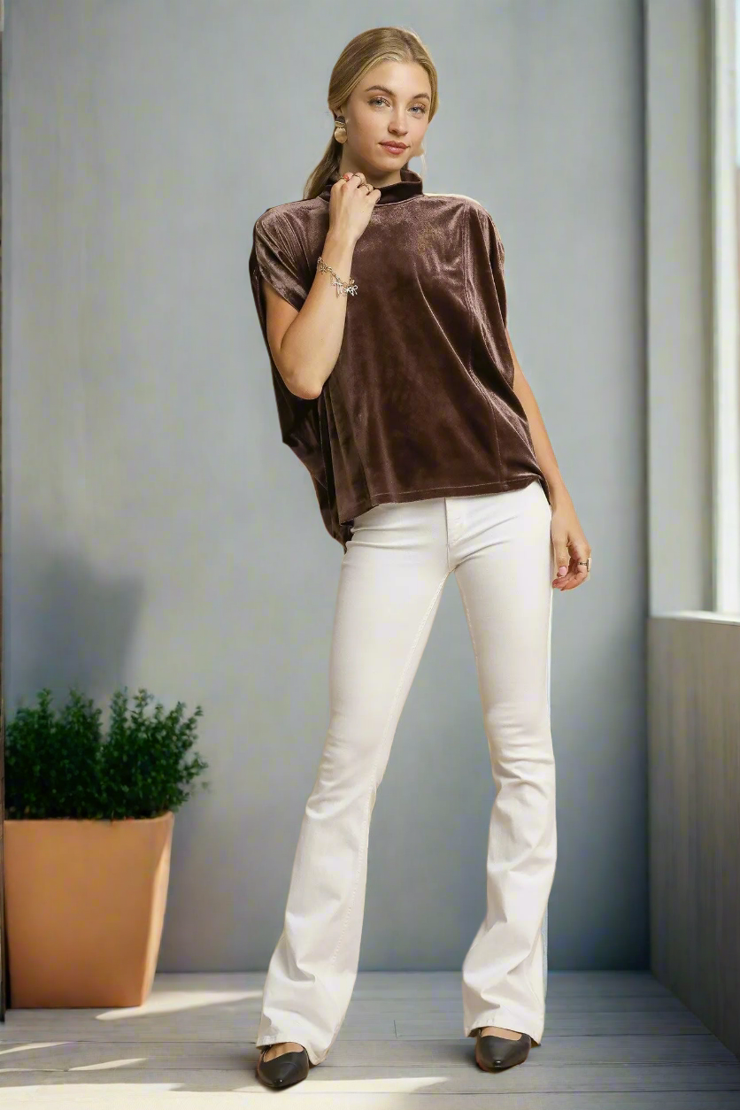 Umgee Crushed Velvet 70s Mock Neck Retro Shirt Oversized Top Sleeveless Blouse Brown