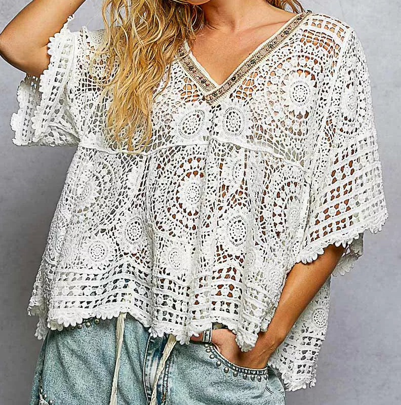POL Beaded Contrasting V-Neck Top Openwork Granny Crochet Scalloped Hem Blouse Off-white
