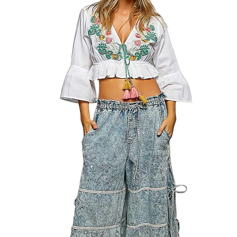POL Beaded Cotton Tassel Tie Embroidered Floral Peasant Blouse Cropped Ruffle Hem Top Ivory