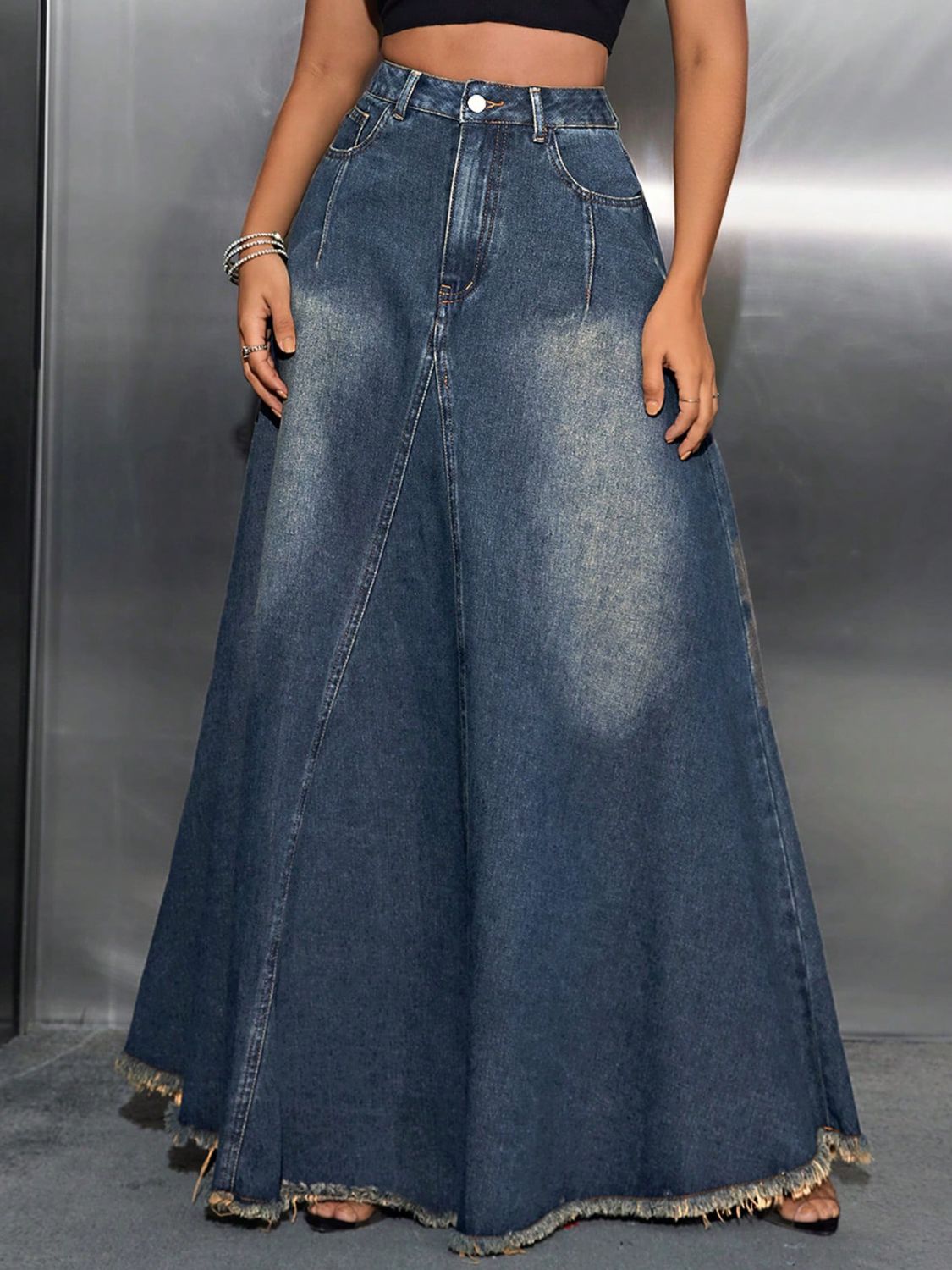 Retro Pocket High-Rise Waist Wide Panel Distressed Fringe Denim Blue Jean Maxi Skirt