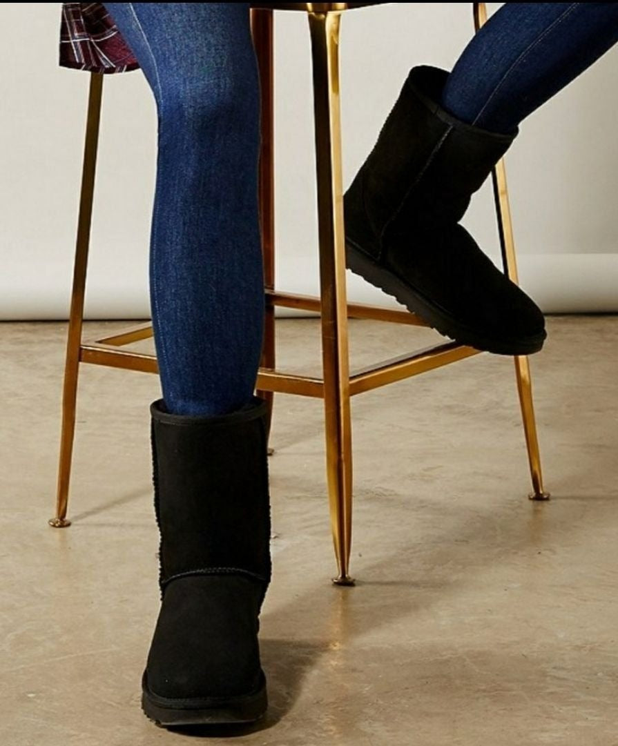 UGG 6 Classic Short II Women Fur Boots Black Designer Luxury Suede Shoes Winter