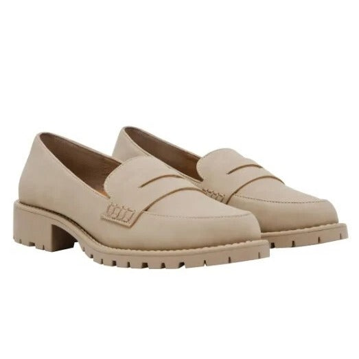 DV Dolce Vita Lug Loafer Crisp Chunky Heel Slip On Shoes Vegan Suede Beige