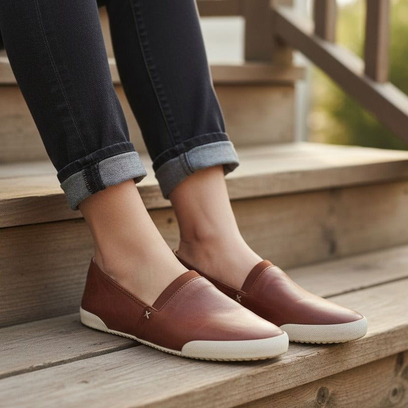 Frye Melanie Women Slip on Shoes Cognac Antique Soft Vintage Leather Loafer
