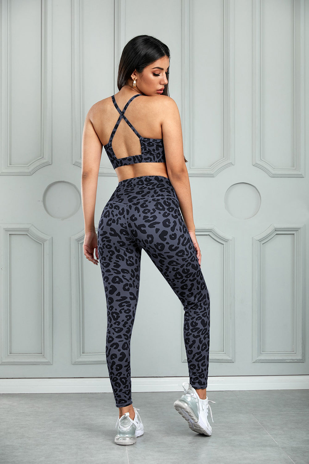 Leopard Sports Bra & Legging Pants 2-piece Matching Activewear Set