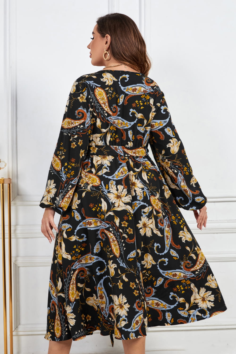 Paisley Floral Retro Print Tie Belt Balloon Sleeve Modest Midi Dress (Plus Size Only)